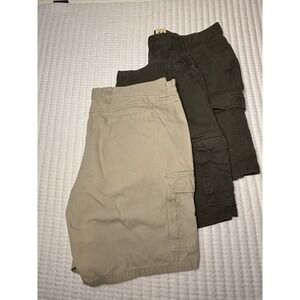 Lot of 3 Men's Cargo Shorts‎ RedHead & More Size 44 Green & Khaki Outdoor Casual